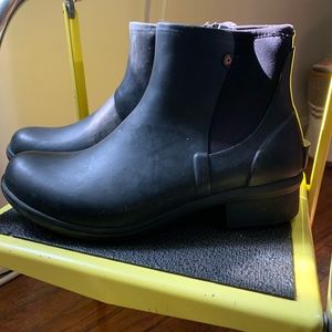 BOGS Rebound Chelsea Boots